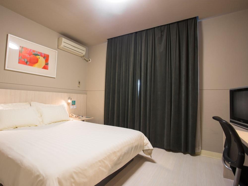 Jingjiang Inn Shanghai Jiading Chengzhong Road Exterior foto