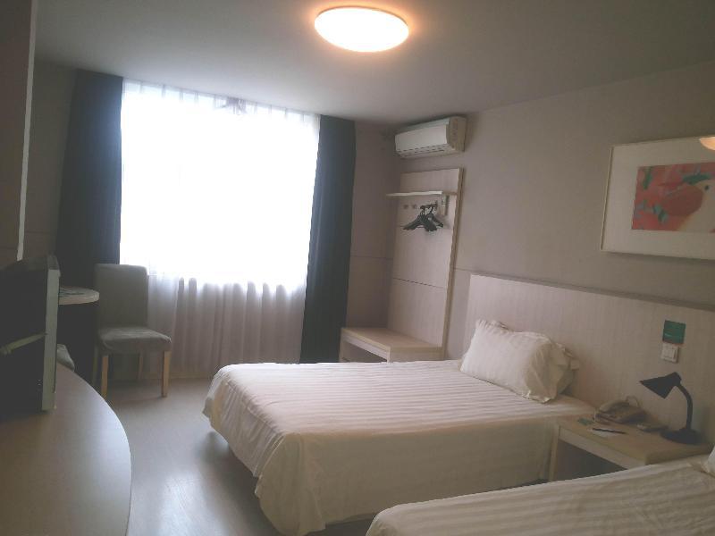Jingjiang Inn Shanghai Jiading Chengzhong Road Exterior foto