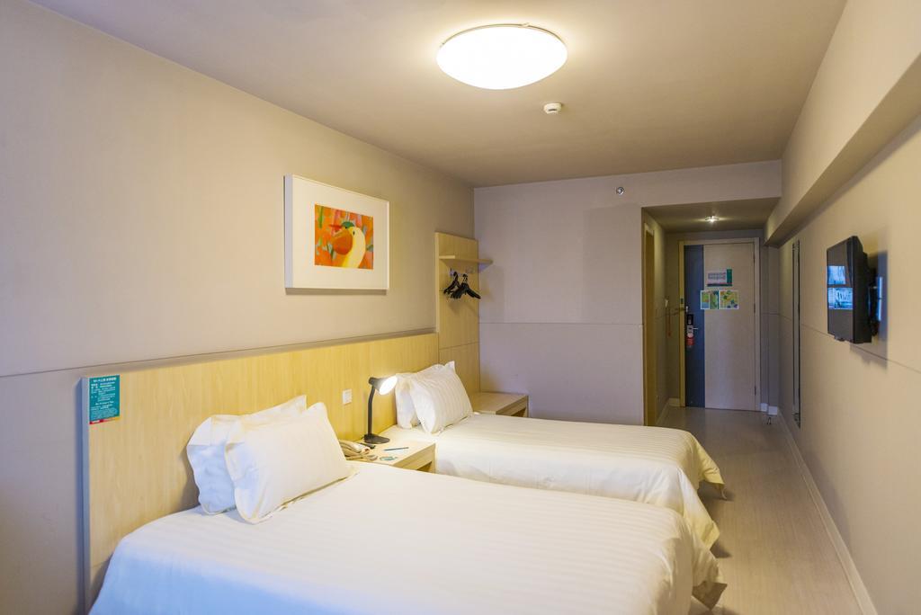 Jingjiang Inn Shanghai Jiading Chengzhong Road Exterior foto