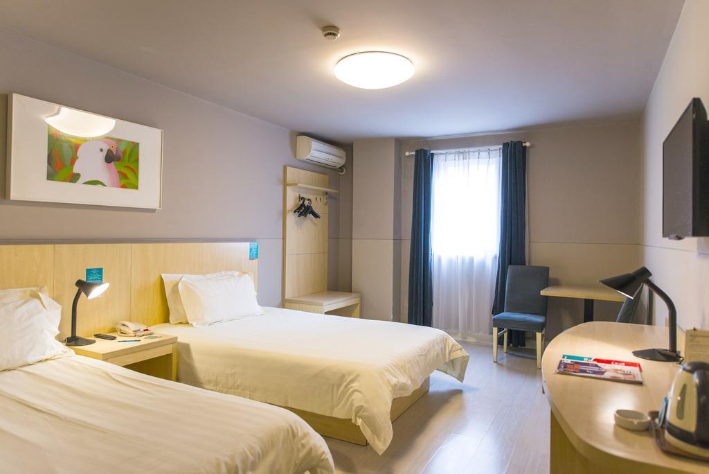 Jingjiang Inn Shanghai Jiading Chengzhong Road Exterior foto